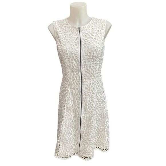 Tahari White Carrera Lace Dress ZipFront Embroidered A-Line Fit &Flare Dress sz4 - Picture 1 of 9